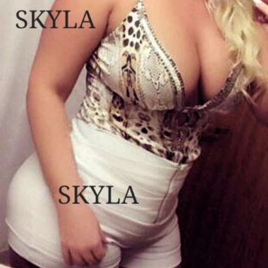 Skyla-Escorts-940-380x380