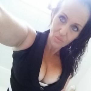 Ladyj-Escorts-Wyong-in-calls-for-blo-n-go-and-sex_1